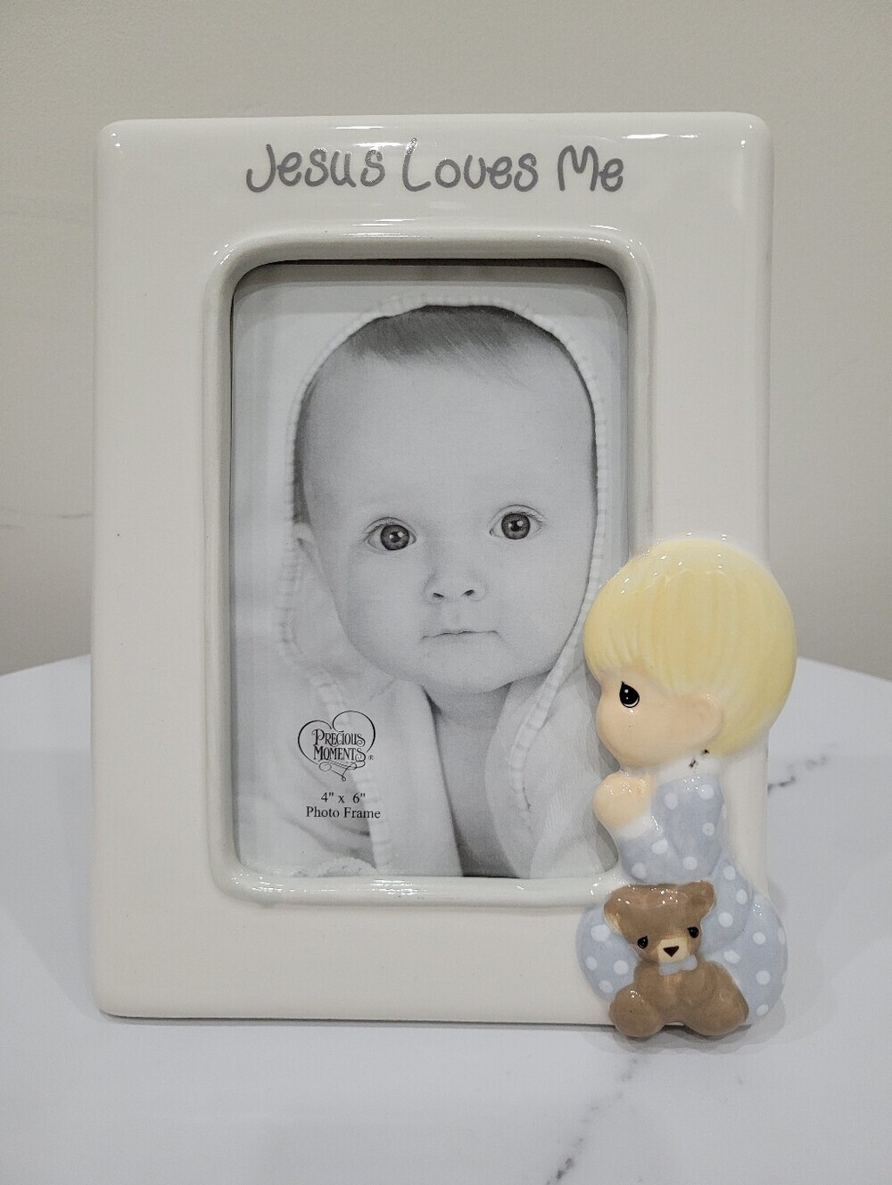 2018 Precious Moments Jesus Loves Me Photo Frame